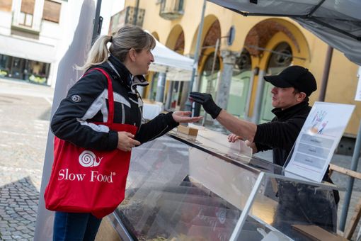 Il "Mercato della terra" di Slow Food torna a Romagnano Sesia