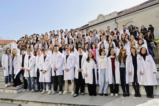Alessandro Canelli: "Complimenti agli studenti di medicina, pronti a entrare nei reparti" Alessandro Canelli: "Complimenti agli studenti di medicina, pronti a entrare nei reparti"