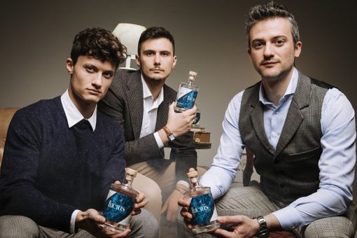 Alfa Spirits tra i top 100 under 30 di Forbes Italia Alfa Spirits tra i top 100 under 30 di Forbes Italia