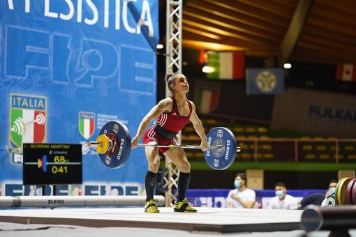 Pesi, Quisquash 2000 inarrestabile: subito due argenti agli assoluti Pesi, Quisquash 2000 inarrestabile: subito due argenti agli assoluti