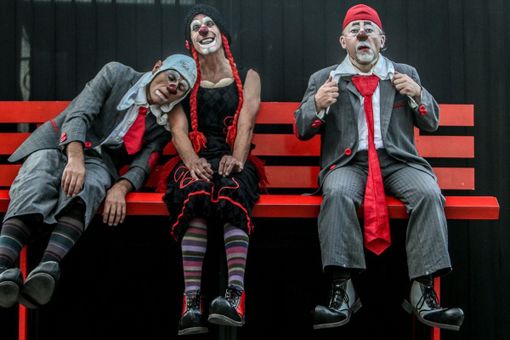 Sabato 5 giugno il Teatro degli Scalpellini presenta 'Incomica' degli Eccentrici Dadarò Sabato 5 giugno il Teatro degli Scalpellini presenta 'Incomica' degli Eccentrici Dadarò
