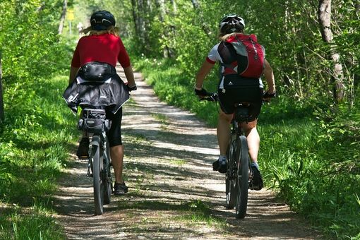 Nuova stretta dal Governo: stop a passeggiate ed escursioni in bici. Chiusi anche i bar delle stazioni Nuova stretta dal Governo: stop a passeggiate ed escursioni in bici. Chiusi anche i bar delle stazioni