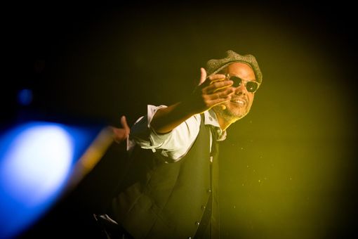 Lakescapes – Teatro diffuso del Lago: domani Wild years, spettacolo dedicato a Tom Waits Lakescapes – Teatro diffuso del Lago: domani Wild years, spettacolo dedicato a Tom Waits