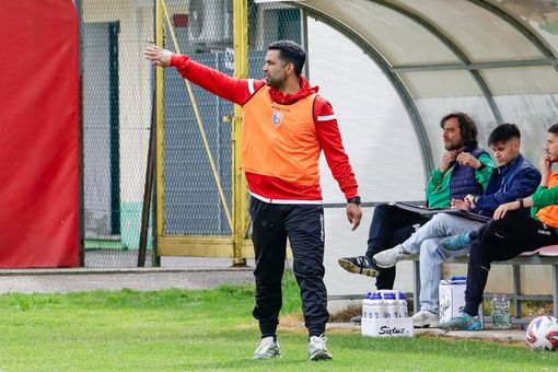 Vinicio Espinal saluta il Gozzano dopo la salvezza
