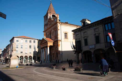 Domenica 22 a Borgomanero è in programma la “Biciclettata per la pace”, l'iniziativa promossa da “Compagni di volo” Domenica 22 a Borgomanero è in programma la “Biciclettata per la pace”, l'iniziativa promossa da “Compagni di volo”