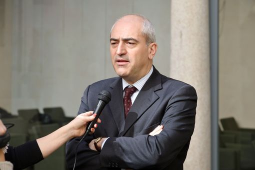 Premio al merito “10 e lode per la vita ” a 13 studenti dell 'Istituto Comprensivo Statale “Achille Boroli” di Novara Premio al merito “10 e lode per la vita ” a 13 studenti dell 'Istituto Comprensivo Statale “Achille Boroli” di Novara