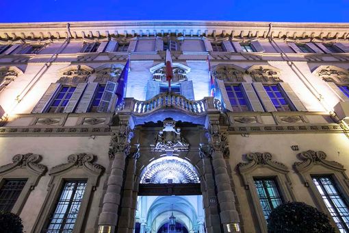 I 5 Stelle: Regione si attivi per fornire mascherine agli operatori del commercio
