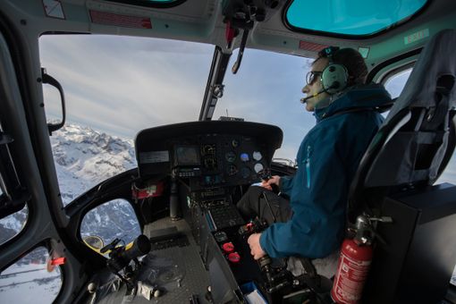 Una sala cinematografica virtuale per vedere una selezione di film di montagna. Con &quot;La montagna a casa&quot; il Club alpino italiano porta l’alpinismo, la natura e molto altro nelle case di tutti gli italiani.    L’iniziativa - che si aggiunge alle altre già