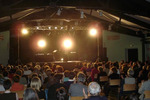 La rassegna “Il teatro visto da vicino” riparte con “Novecento”