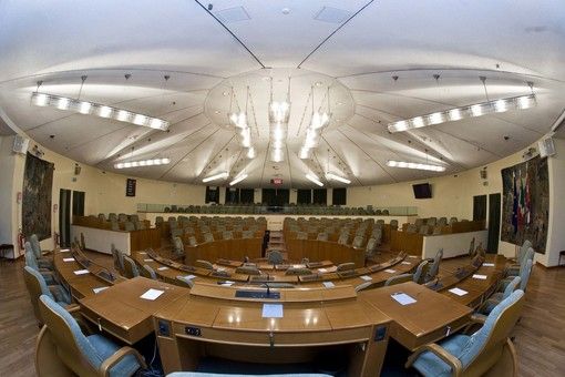 Variazione di bilancio, il Pd attacca: "Cirio aumenta le tasse e non sostiene le famiglie" Variazione di bilancio, il Pd attacca: "Cirio aumenta le tasse e non sostiene le famiglie"