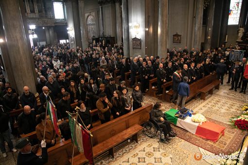 In Collegiata l’ultimo saluto di Domodossola ad Alessio Ghersi In Collegiata l’ultimo saluto di Domodossola ad Alessio Ghersi