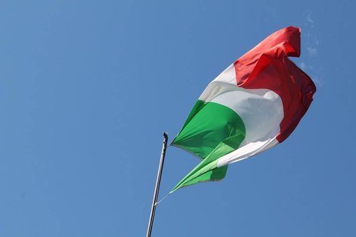 La regione Piemonte ricorda gli 80 anni dalla Liberazione con il libro "Memorie di pietra" La regione Piemonte ricorda gli 80 anni dalla Liberazione con il libro "Memorie di pietra"