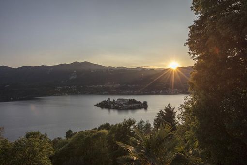 Fiaccolata sulle Vie dei Sacri Monti