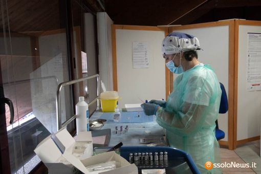 Vaccini, nuove iniziative per incentivare l'adesione degli over 60