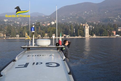 Al via anche sul Lago Maggiore l’operazione “Laghi sicuri 2024” della Guardia di Finanza