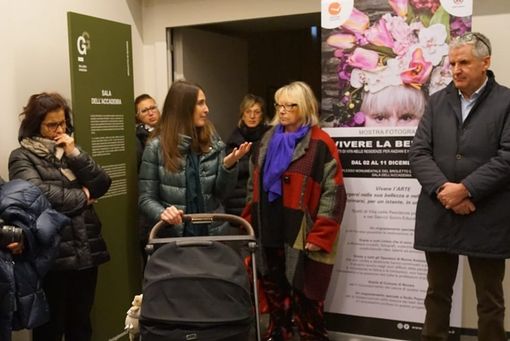 Una mostra dedicata agli anziani alla Sala dell’Accademia al Broletto