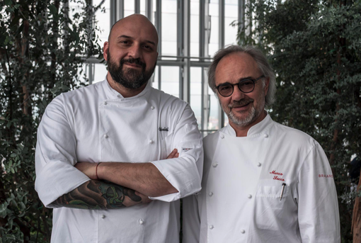 I complimenti di chef Sacco a Christian Balzo per la stella Michelin