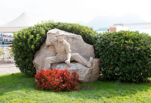 Venerdì 15 a Baveno ‘Escursioni tra pietre e lago: alla scoperta dei giochi incisi’ Venerdì 15 a Baveno ‘Escursioni tra pietre e lago: alla scoperta dei giochi incisi’
