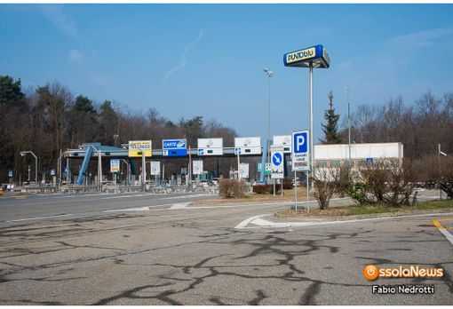 Cantieri sull'A26, chiuse nelle ore notturne le uscite e le entrate di Arona Cantieri sull'A26, chiuse nelle ore notturne le uscite e le entrate di Arona