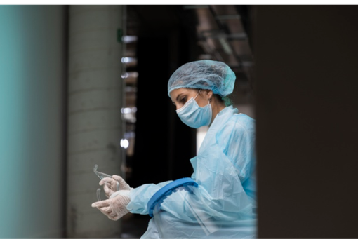 Scende di nuovo sotto quota 1000 il numero dei contagiati in Piemonte Scende di nuovo sotto quota 1000 il numero dei contagiati in Piemonte