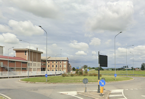 Novara: rotonda intitolata a Carlo Mario Invernizzi Novara: rotonda intitolata a Carlo Mario Invernizzi