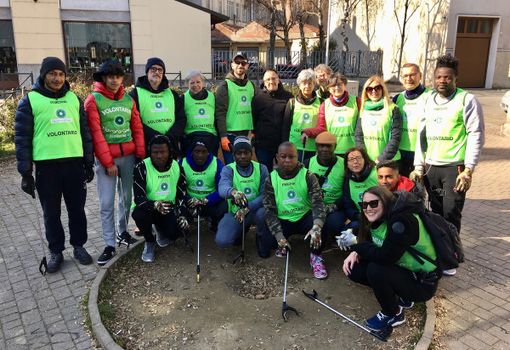 Novara Green e associazioni di volontariato del quartiere si uniscono per una pulizia inclusiva a Sant’Agabio Novara Green e associazioni di volontariato del quartiere si uniscono per una pulizia inclusiva a Sant’Agabio