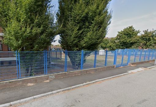 Tensostruttura contestata in via Fara, progetto revocato
