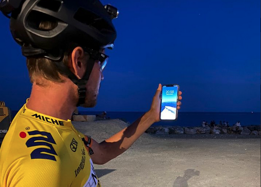 Dal Mar Ligure alla Capanna Margherita in 11 ore e 48 minuti