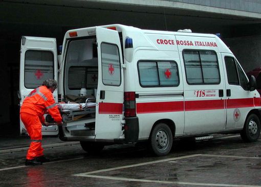 Incidente sul lavoro al magazzino Esselunga di Biandrate