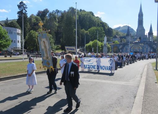 Partono domani 400 novaresi per il pellegrinaggio a Lourdes Partono domani 400 novaresi per il pellegrinaggio a Lourdes