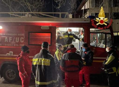 Donna scompare nei pressi del ponte di Oleggio, ricerche in corso con cinofili e sommozzatori