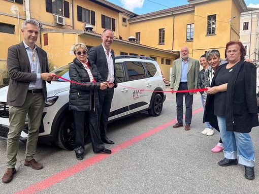 Nuovo veicolo per il trasporto domiciliare gratuito dei pazienti