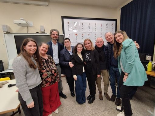 Alla primaria Bollini di Novara il progetto “Impararsegnando”: la Lis  diventa strumento di inclusione