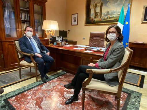 Incontro tra Uncem e il ministro degli affari regionali, Bussone: “Impegno condiviso per ridurre le sperequazioni territoriali” Incontro tra Uncem e il ministro degli affari regionali, Bussone: “Impegno condiviso per ridurre le sperequazioni territoriali”