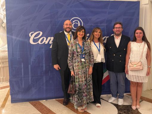 Impresa, territorio e “Intelligenza Artigiana”: la Provincia di Novara all’assemblea di Confartigianato a Stresa Impresa, territorio e “Intelligenza Artigiana”: la Provincia di Novara all’assemblea di Confartigianato a Stresa