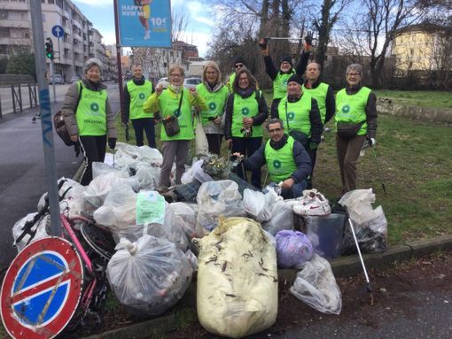 Sant’Agabio rinasce grazie ai volontari: “Serve più rispetto per la città” Sant’Agabio rinasce grazie ai volontari: “Serve più rispetto per la città”