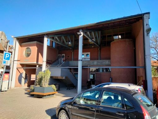 La dottoressa Paola De Marchi a capo dell'ambulatorio medico a Santa Cristina La dottoressa Paola De Marchi a capo dell'ambulatorio medico a Santa Cristina