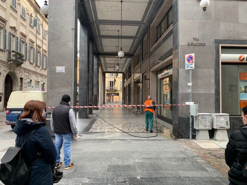 E intanto Assa disinfetta la citta’