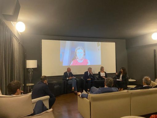 L'Ospedale Maggiore della Carità di Novara  apre le porte del laboratorio di anatomia patologica per la docuserie L'Ospedale Maggiore della Carità di Novara  apre le porte del laboratorio di anatomia patologica per la docuserie