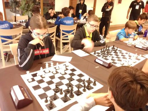 In 44 ad Arona per i Campionati Interprovinciali Giovanili di scacchi 2023