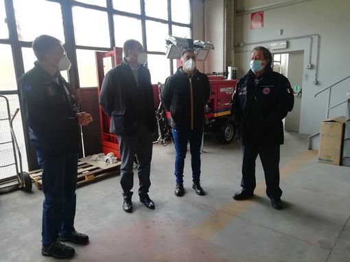 Binatti visita la sede del coordinamento di Protezione Civile a Gattico