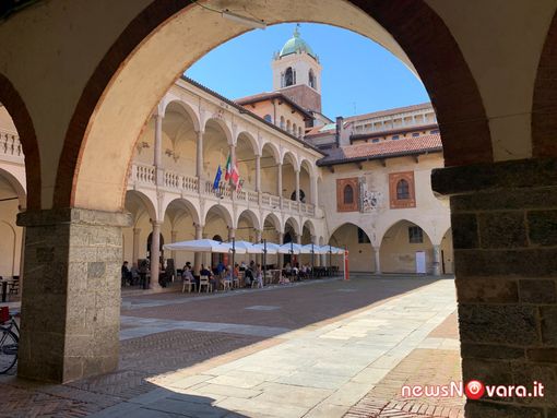 I sindaci del Piemonte eleggono il nuovo presidente ANCI a Novara