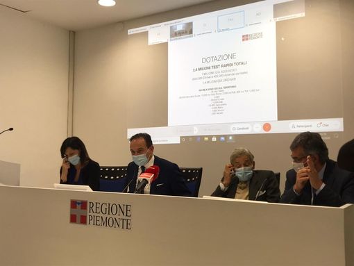 Tamponi rapidi, in Piemonte 2,4 milioni di test: “Testeremo Rsa, ospedali, scuole e privati”