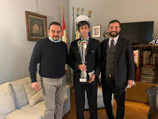 L’agente della Polizia Locale Rudy Albano correrà agli europei di Corsa Campestre L’agente della Polizia Locale Rudy Albano correrà agli europei di Corsa Campestre