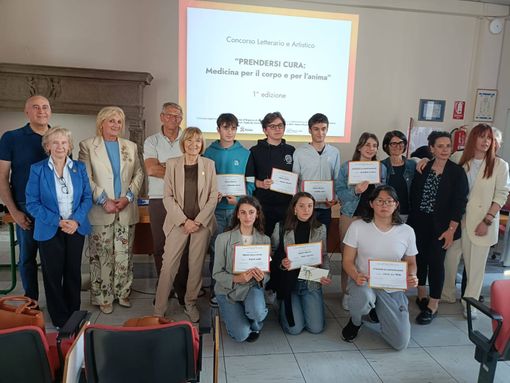 Premiati gli studenti vincitori del concorso "Prendersi cura" di Asl e Soroptimist