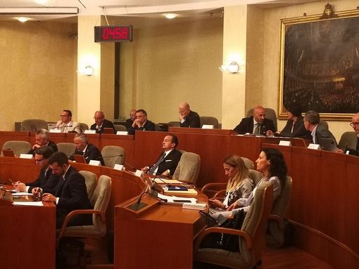 L'allarme di Greta non passa in Consiglio regionale: la maggioranza boccia la richiesta di emergenza climatica