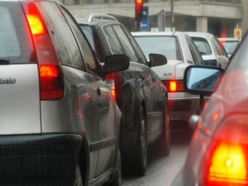 Polveri sottili sopra il livello di guardia, a Novara scatta il blocco dei diesel Euro 4