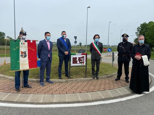 Intitolata alla vittime giuliano-dalmate la rotonda di Cameri Intitolata alla vittime giuliano-dalmate la rotonda di Cameri