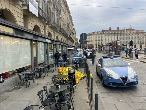 Dal Nord Ovest. Dramma in piazza Castello, uomo precipita sui tavolini di un dehors e muore Condividi Facebook Twitter Print WhatsApp
