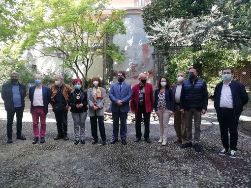 ‘La parola ai giovani’,presentato in Provincia il progetto dell’Associazione Ri-Nascita ‘La parola ai giovani’,presentato in Provincia il progetto dell’Associazione Ri-Nascita